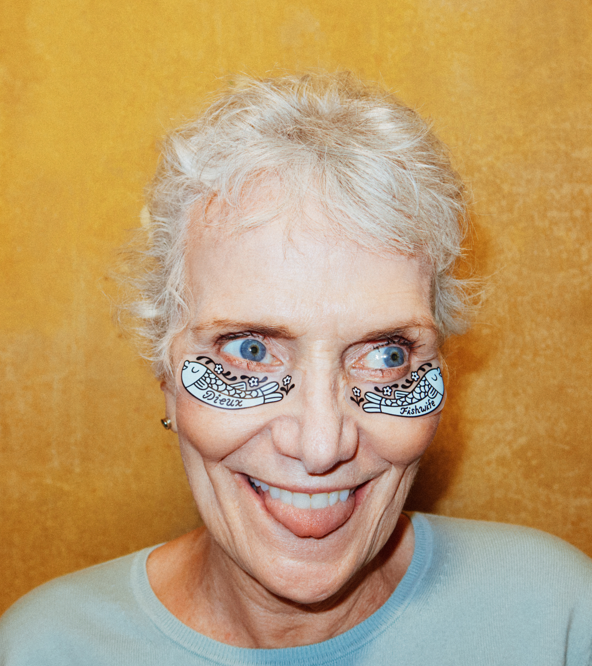 good-taste-forever-eye-mask_gallery-05.png